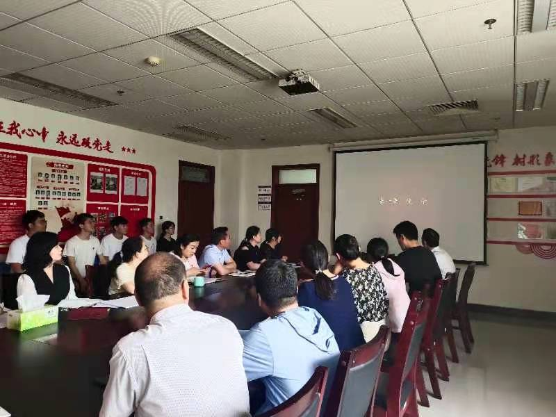 JJB竞技宝全体党员观看纪录片《重生》